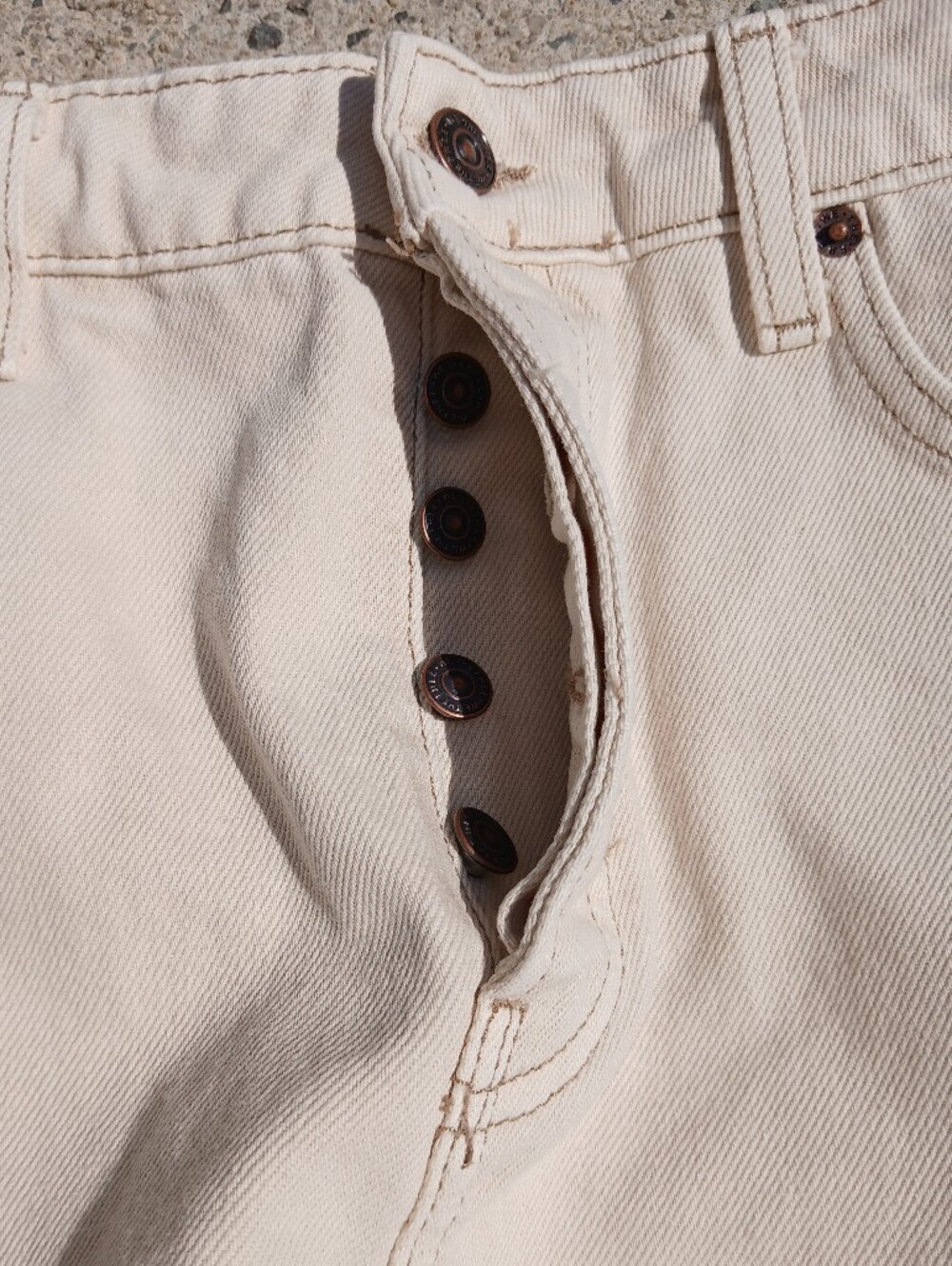 We The Free Deep Trance Boyfried Jeans in Cream Sz 27 NEW - Picture 8 of 10